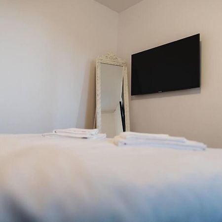 2 Bedroom Apt Park Belvedere Sibiu Esterno foto