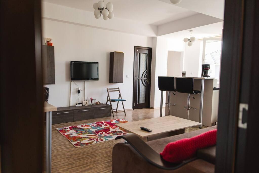2 Bedroom Apt Park Belvedere Sibiu Esterno foto